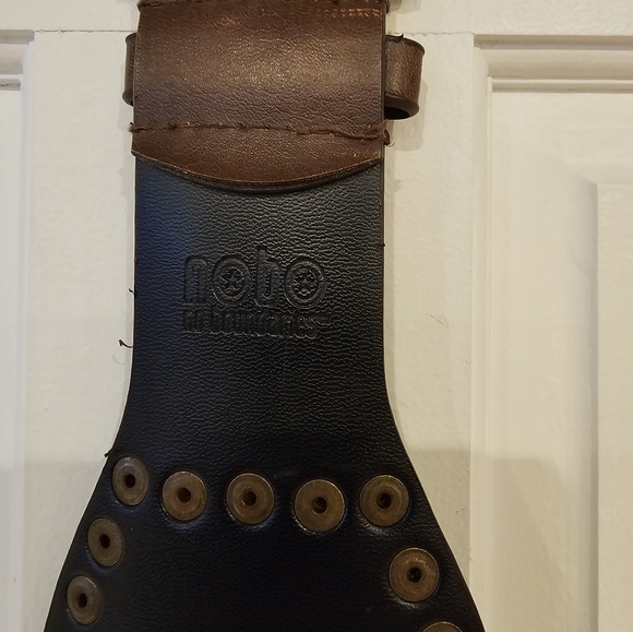 Brown studded belt - Picture 2 of 3